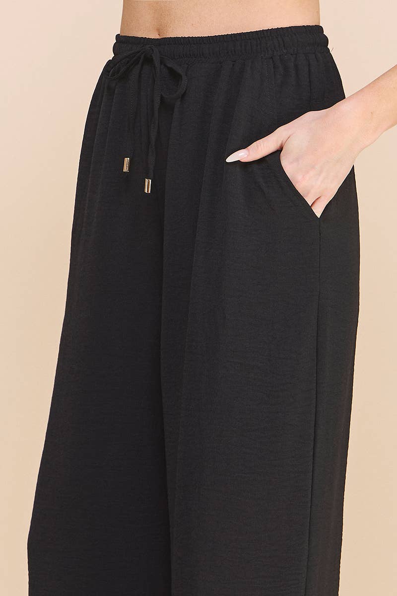 Airy Drawstring Pants: Latte / M