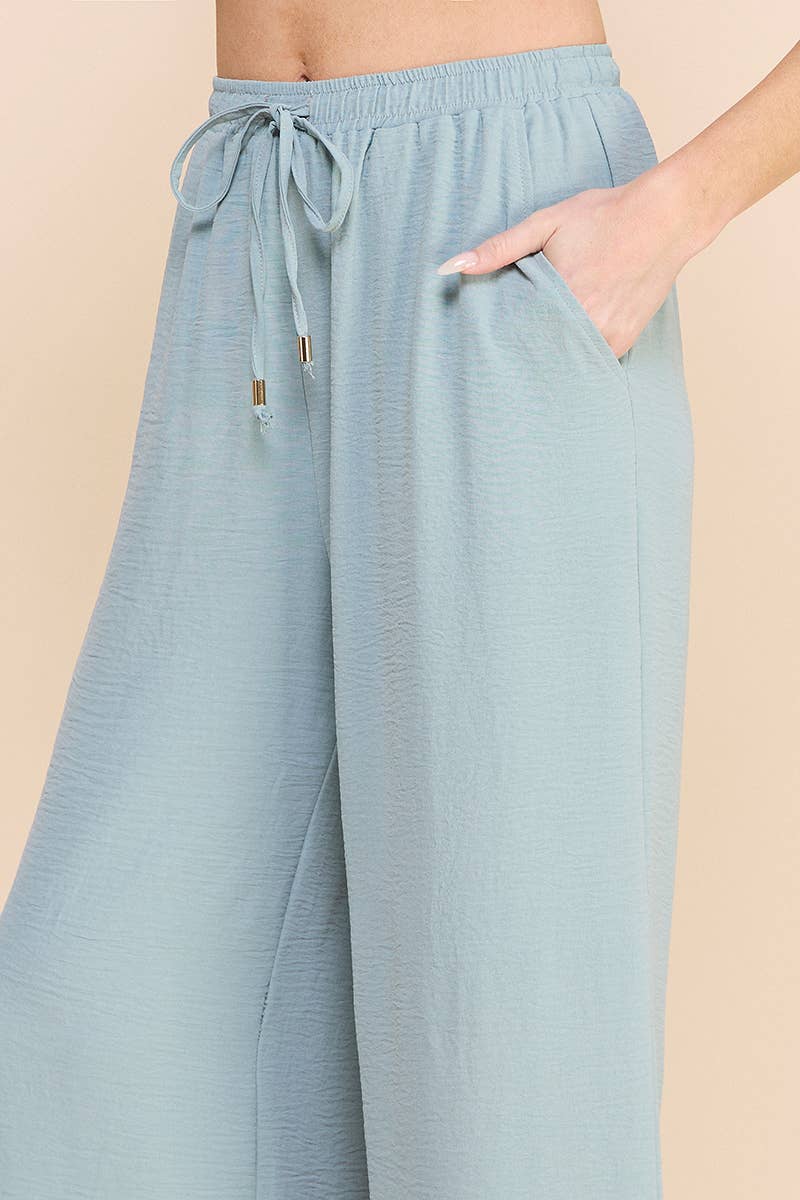 Airy Drawstring Pants: Latte / S